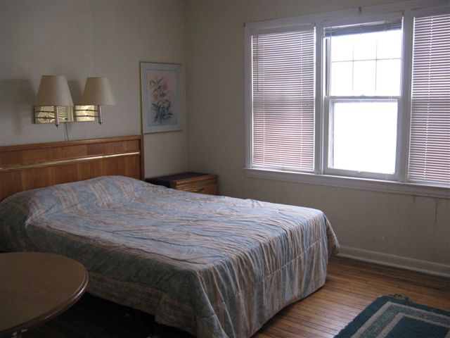 Bedroom2